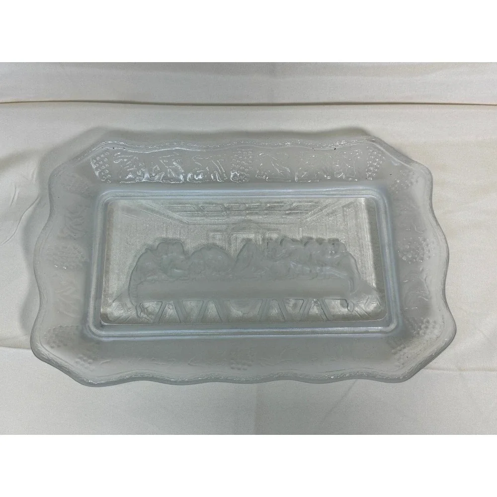Indiana Glass Last Supper Frosted Glass Tray Embossed Scalloped Edge 11.5in EUC